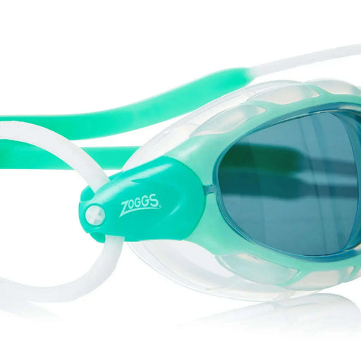 zoggs-predator-swim-goggles-green-with-smoke-lens-regular-fitgoggleszoggstreshers--34471071